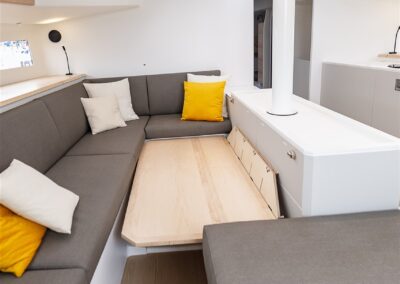 Fastsailing-Double-bed-in-saloon