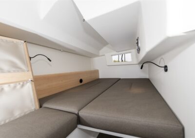 Fastsailing-aft-startboard-cabin